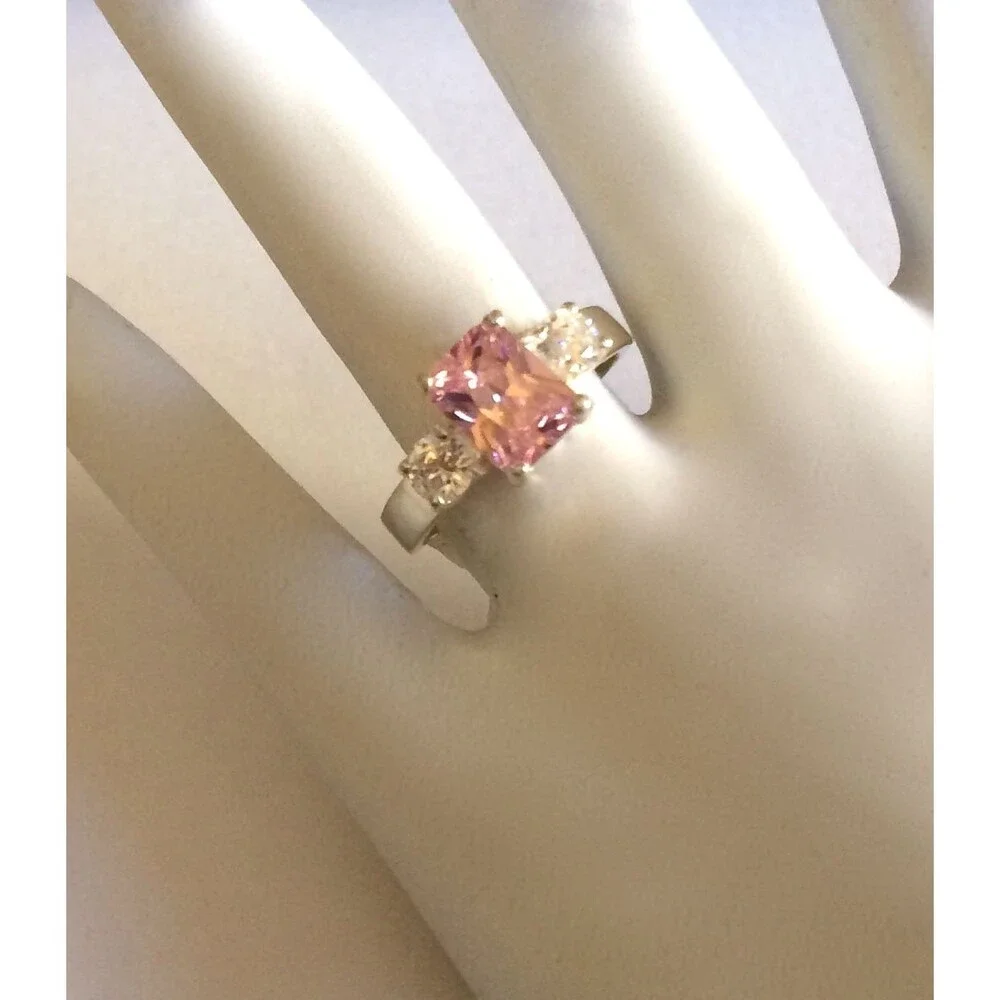 Vintage Sterling Silver Pink Cubic Zirconia Cocktail Ring Size 5 6 Triplet 925